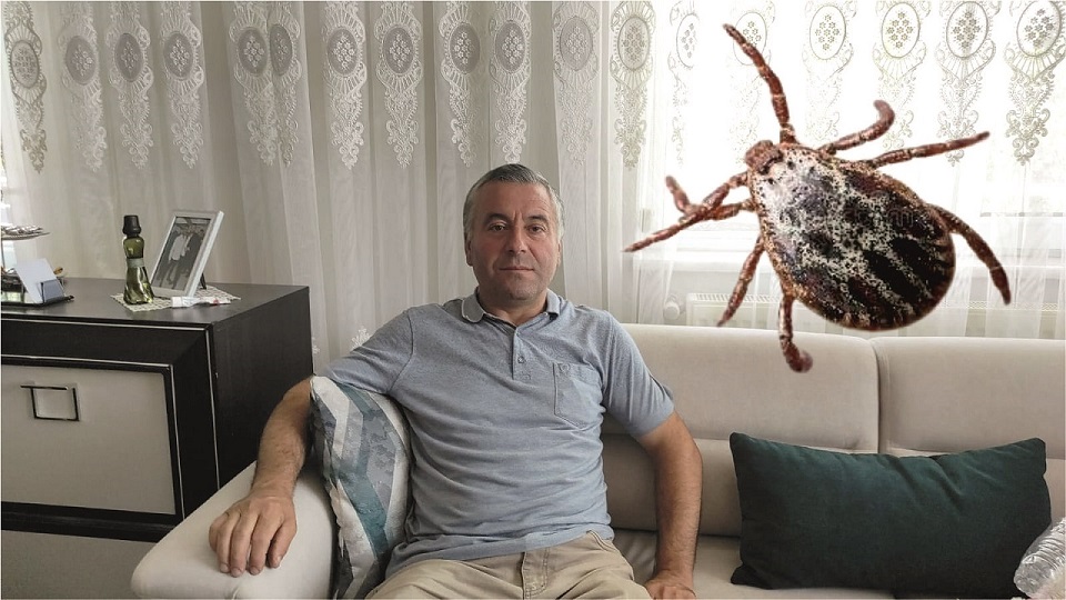 Karacaşar Mahallesi’nde Kene görüldü, Muhtar Osman Eker ilçe halkını uyardı Yerköy ilçemize bağlı Karacaşar Mahallesi Muhtarı Osman Eker, evinin bahçesinde