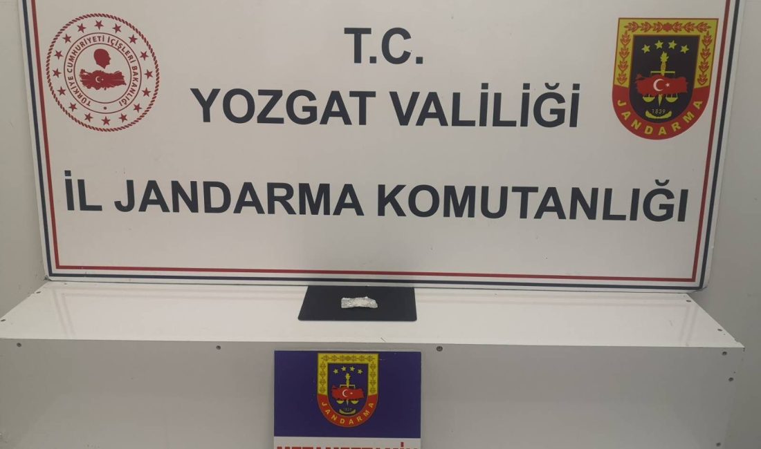 Yozgat İl Jandarma Komutanlığı'ndan Uyuşturucu Operasyonu: 12,25 Gr Metamfetamin Ele