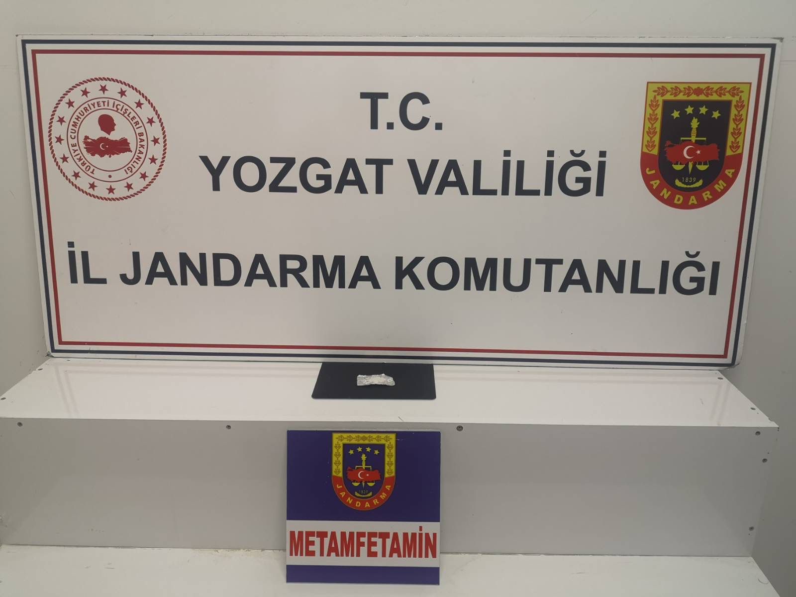 Yozgat İl Jandarma Komutanlığı'ndan Uyuşturucu Operasyonu: 12,25 Gr Metamfetamin Ele