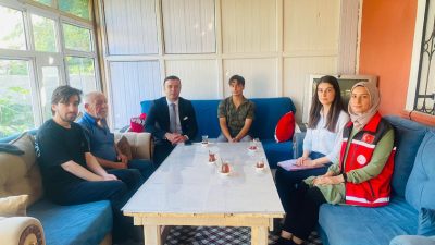 1.	Kaymakam Burak Dilaver Yampal, Çiçekdağı'ndaki hane ziyaretleriyle ilçe sakinlerinin sorunlarını