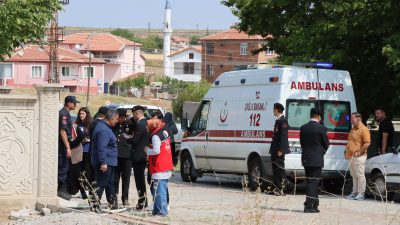 Şehit Piyade Astsubay Çavuş Habip Murat Alp'in Kırşehir'deki ailesine acı