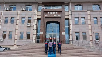 Yozgat İl Jandarma Komutanlığı'ndan başarılı operasyon: Arananlar Yakalandı...