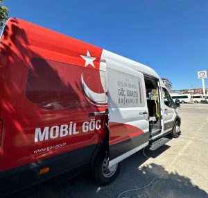 Yozgat’ta İçişleri Bakanlığı'nın talimatıyla faaliyete geçen mobil göç noktası, düzensiz