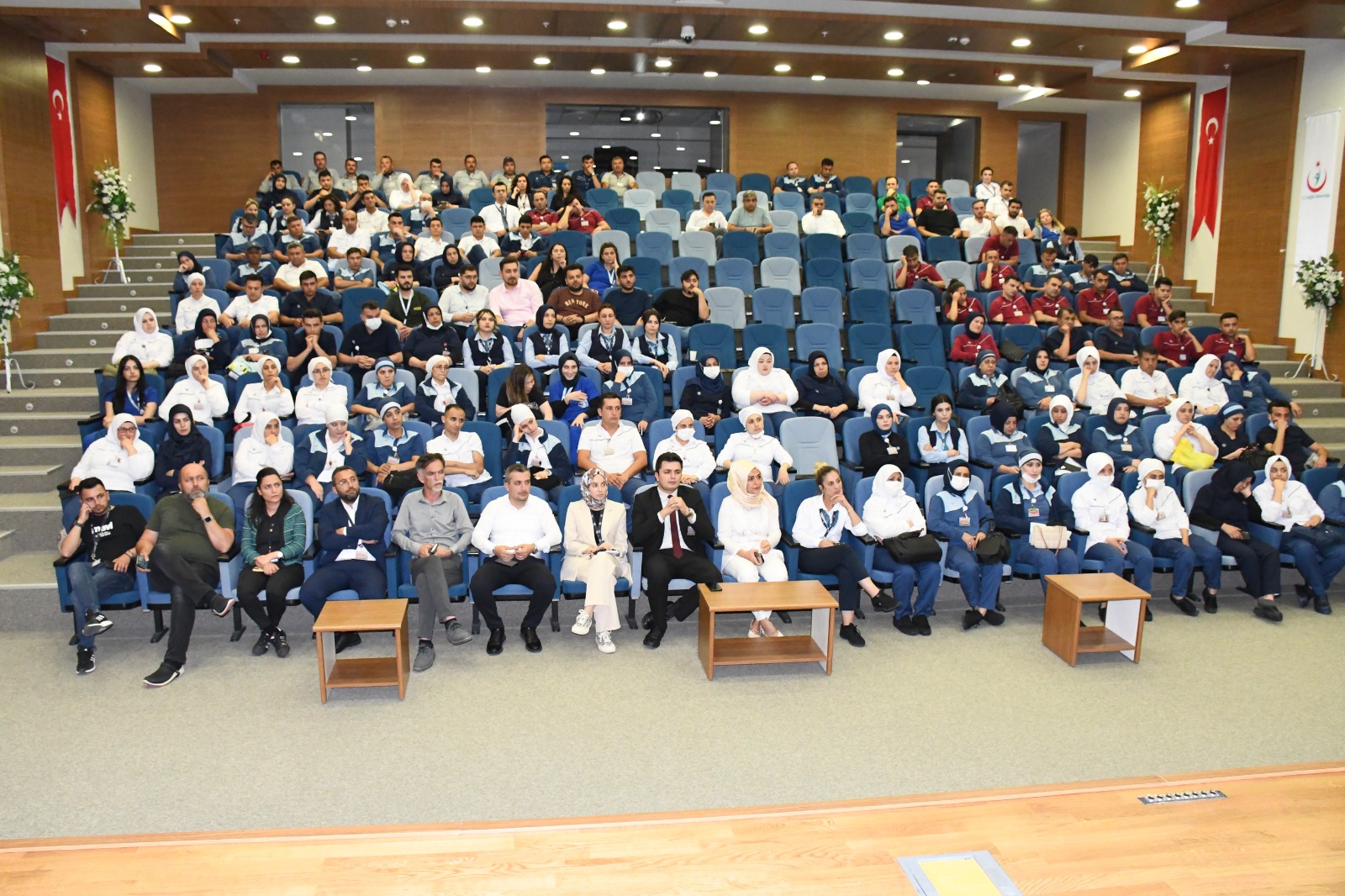 Dr. Fatmagül Arslan ve Mustafa Ergörün'ün Liderliğinde Düzenlenen Eğitim, Hastane