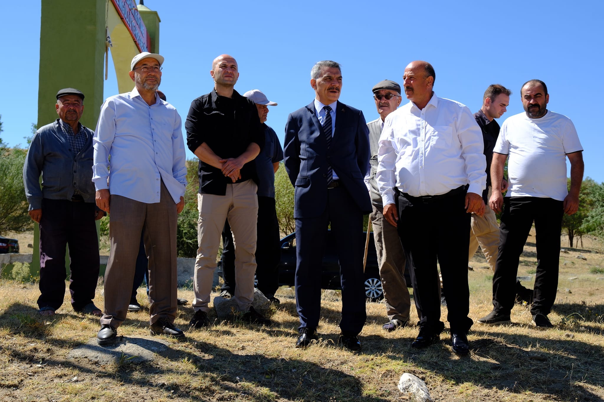 Vali Mehmet Ali Özkan, Esenli Köyü'nü Ziyaret Ederek Altyapı, Su