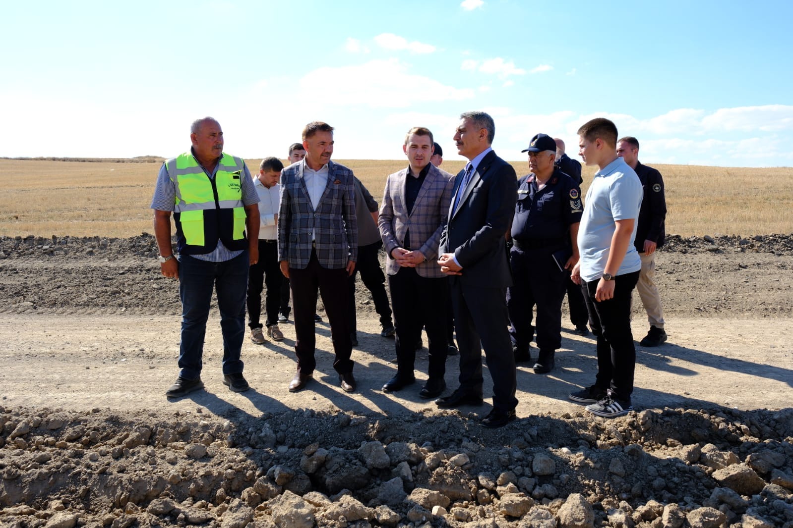 Vali Mehmet Ali Özkan, Saraykent Altınsu Köyü Yolu Asfalt Projesini