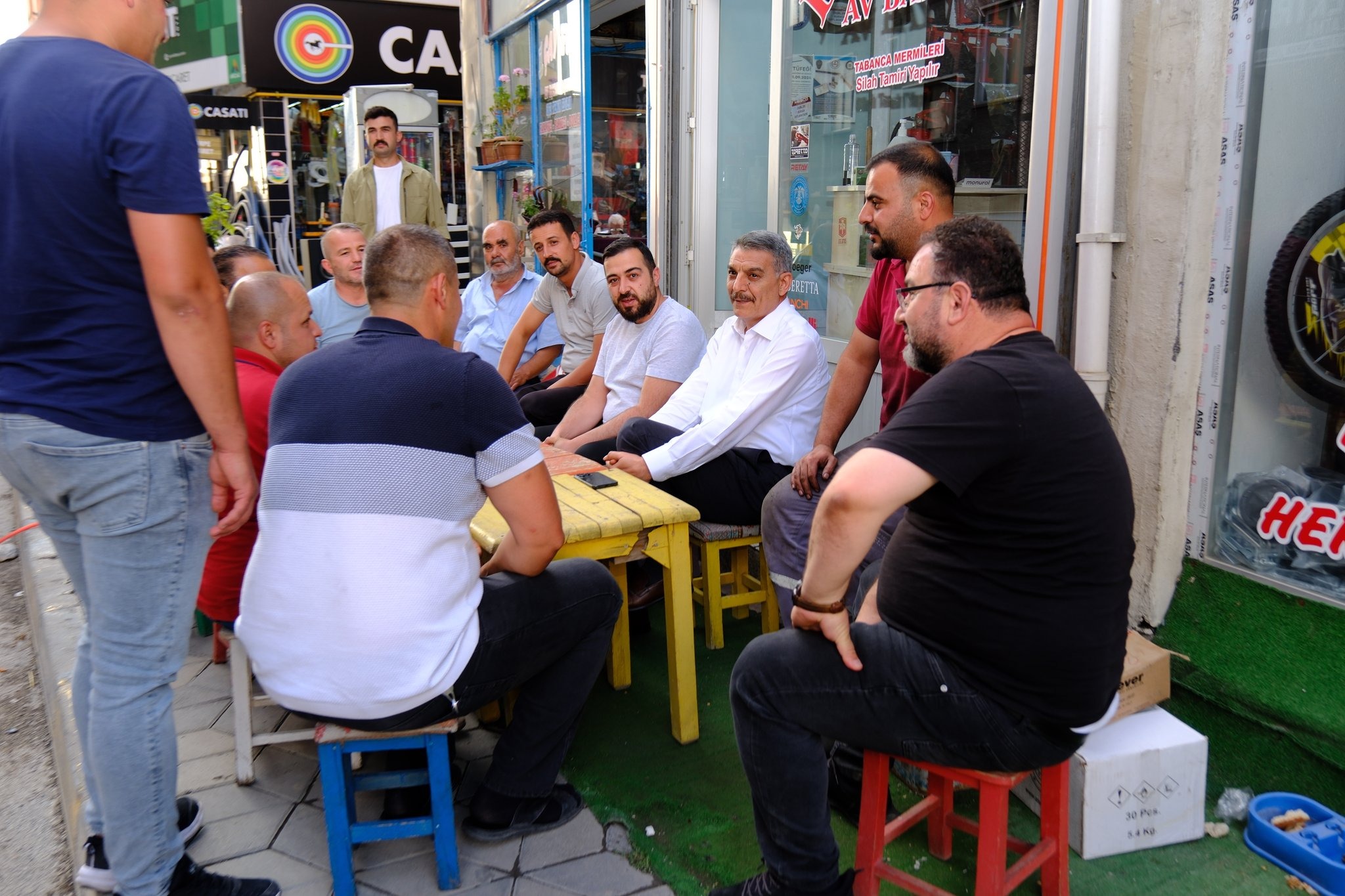 Yozgat Valisi Mehmet Ali Özkan, halkla iç içe olmaya devam