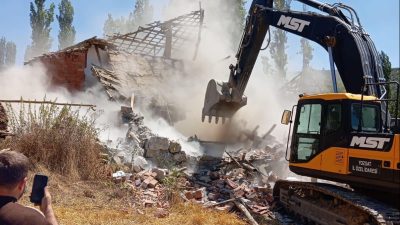 Yozgat Valiliği'nden Deprem Sonrası Kadışehri İlçesindeki Yıkım Çalışmalarına Dair Detaylı