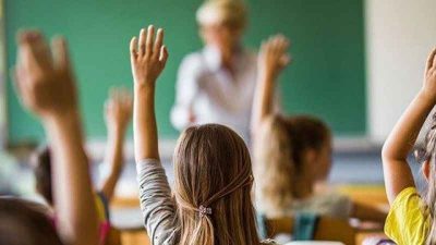 Okulda Cep Telefonu Yasakları ve Eğitimde Dijital Teknolojinin Rolü: UNESCO