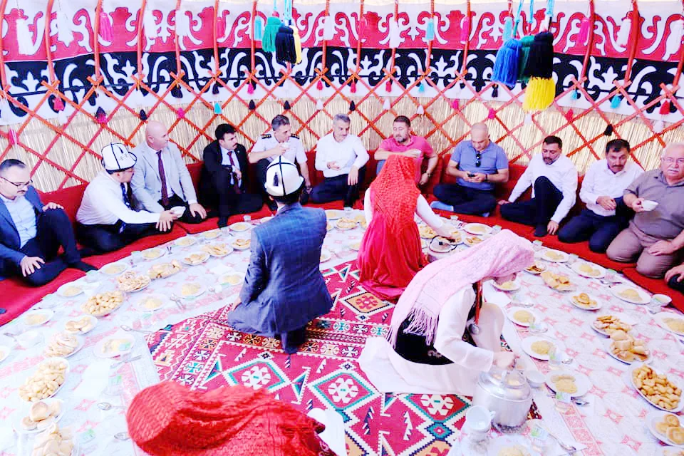 Kırgız Kültürü Yozgat’ta festivalle tanıtıldı Yozgat Valisi Mehmet Ali Özkan ve MHP Milletvekili İbrahim Ethem