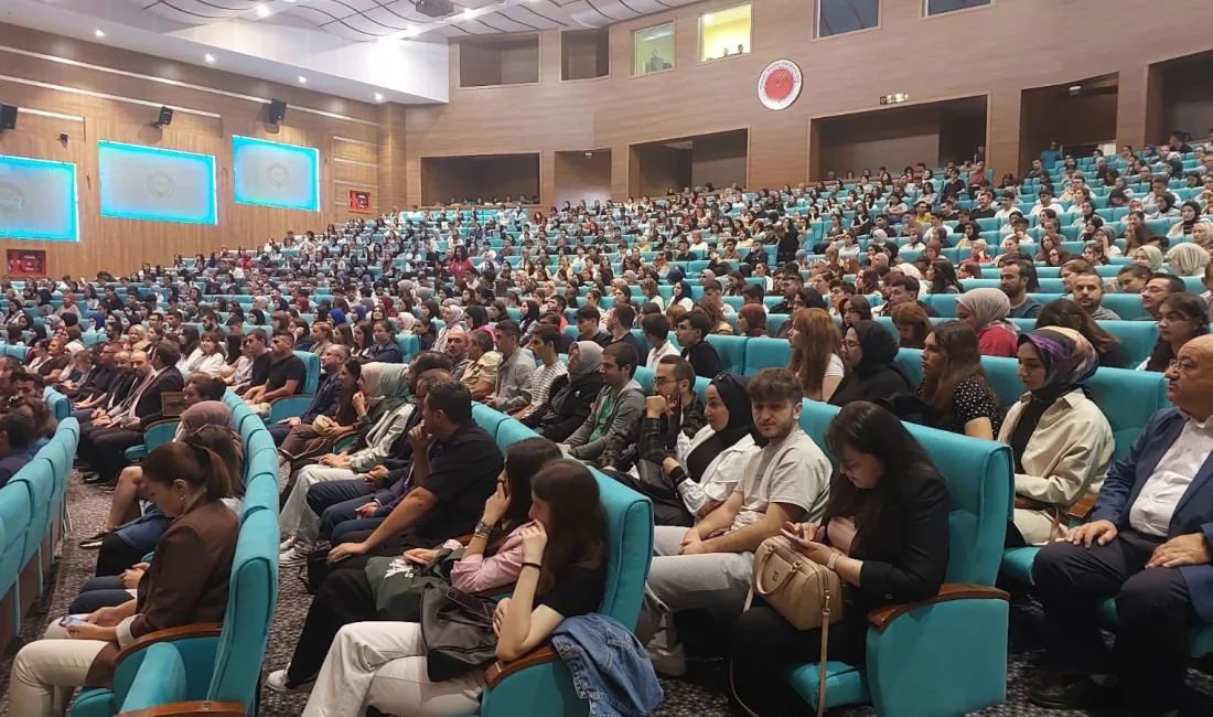 Yozgat İl Emniyet Müdürlüğü’nden Yeni Üniversite Öğrencilerine Güvenlik Oryantasyonu