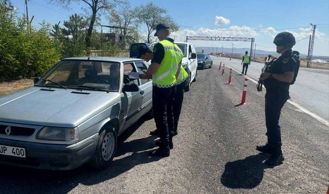 Yozgat İl Jandarma Komutanlığı Trafik Jandarması, Atatürk Karayolu'nda Yolcu ve