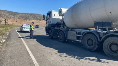 Yozgat İl Jandarma Komutanlığı’ndan Drone Destekli Trafik Denetimi devam ediyor.
