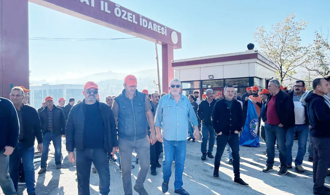 Türk-İş’e Bağlı Sendikalar Yozgat’ta Basın Açıklaması Yaptı: "Bıçağı Kemiğe Dayadık,