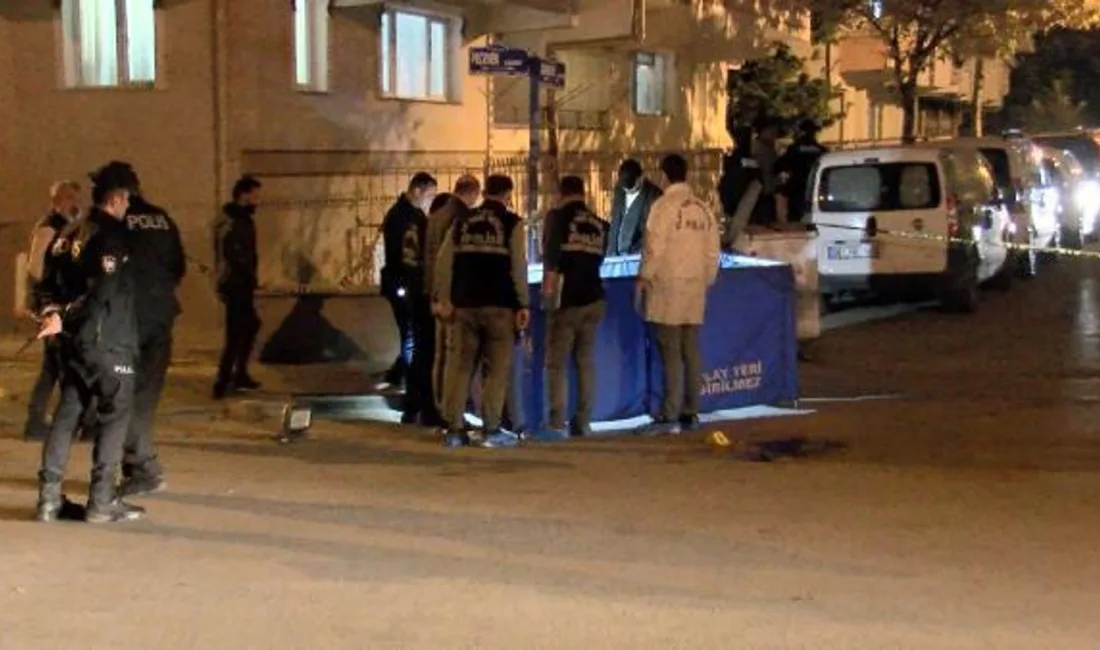 Ankara'da Akraba Aileler Arasında Alacak Verecek Meselesi Yüzünden Çıkan Kanlı