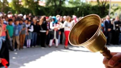 Yarı Yıl Tatili Öncesi Uzmanlardan Velilere Önemli Uyarılar: Karnesi Kötü