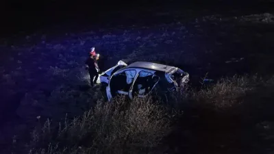 Çorum Alaca’da Feci Kaza: Kontrolden Çıkan Araç Ağaca Çarpıp Takla