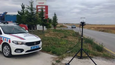 Yozgat İl Jandarma Komutanlığı, Trafik Denetiminde 327 Aracı Kontrol Etti: