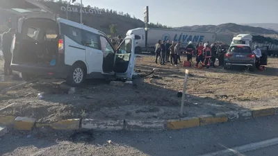 Kırıkkale-Ankara Karayolunda Meydana Gelen Trafik Kazasında 1 Ölü, 1 Yaralı.