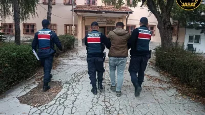 Yozgat İl Jandarma Komutanlığı'ndan Akdağmadeni'nde Başarılı Operasyon: Hakkında Kesinleşmiş Hapis