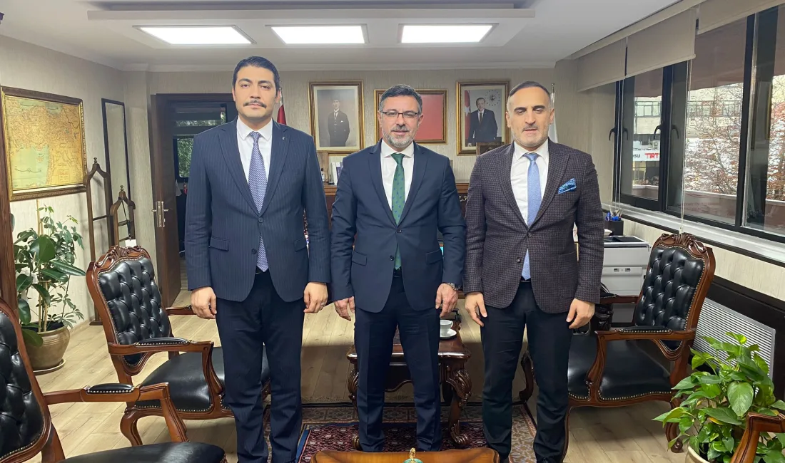 Yerköy Belediye Başkanı Av. Fatih Arslan, Kütüphaneler Genel Müdürü Taner