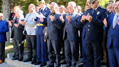 Cumhuriyet’in 101. yıl dönümü etkinlikleri kapsamında Yozgat’ta düzenlenen programda, şehitler