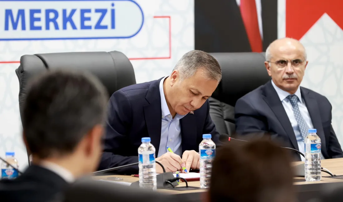 Malatya’da 5.9 Büyüklüğündeki Deprem Sonrası İçişleri Bakanı Ali Yerlikaya’dan Önemli