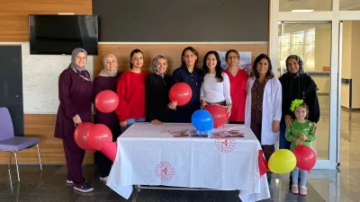 Yerköy Devlet Hastanesi'nde Emzirme Haftası Etkinlikleri: Gebe Okulu Sorumlusu Ebe