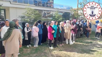 Yerköy Halk Eğitimi Merkezi’nde Deprem Bilincini Artırmak İçin Kursiyerlere Kapsamlı