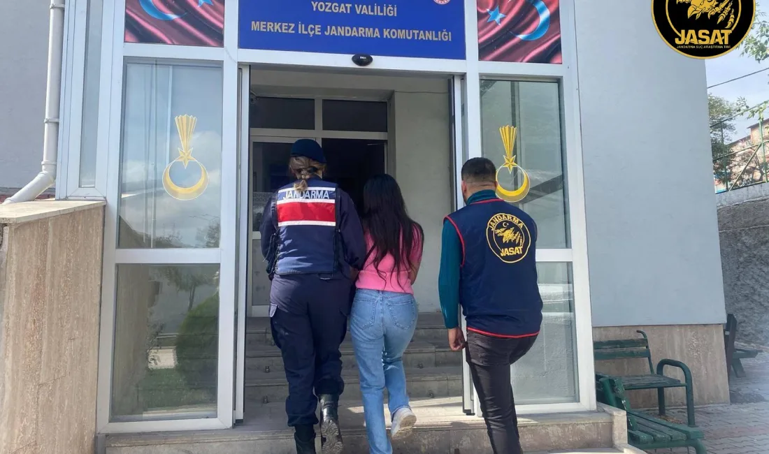 Yozgat’ta Jandarma Operasyonu: Yol Kesme ve Silahlı Yağma Suçundan Aranan