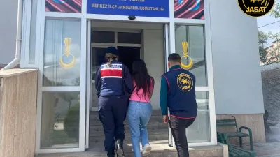 Yozgat’ta Jandarma Operasyonu: Yol Kesme ve Silahlı Yağma Suçundan Aranan
