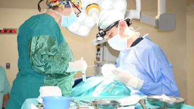 Yozgat Şehir Hastanesi’nde gerçekleştirilen başarılı bir septorinoplasti ameliyatı ile Ahmet