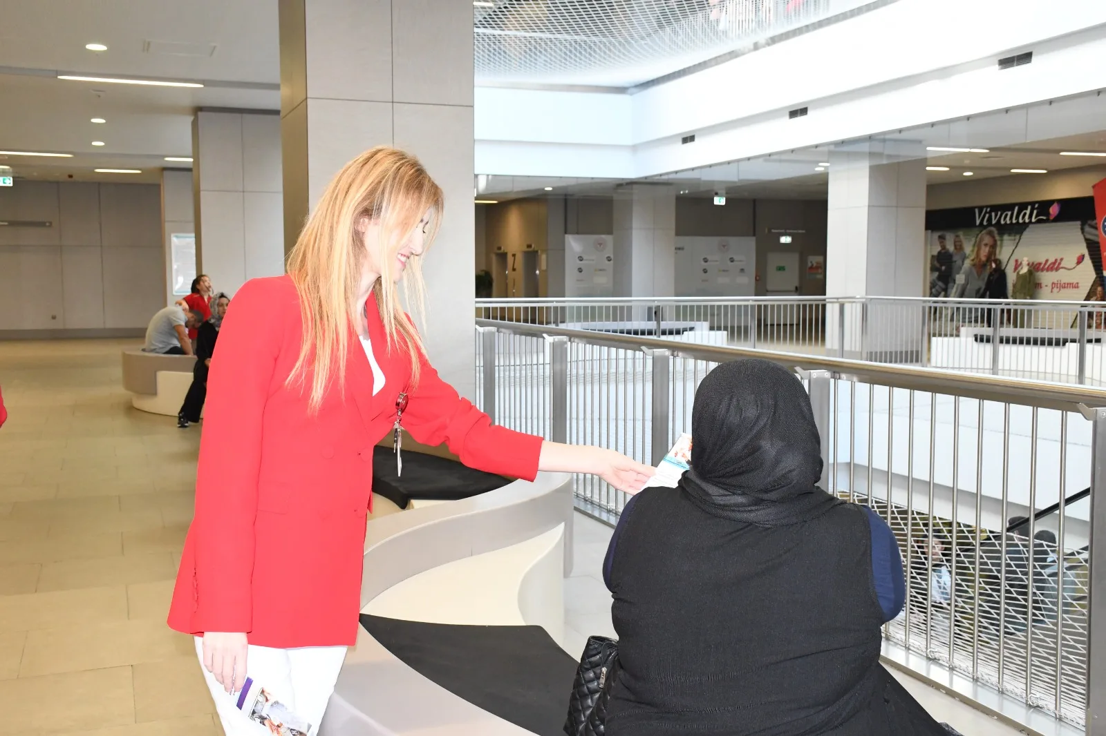 Başhekim Uz. Dr. Mustafa Kozan ve Ekibi, Yaşlıların Sağlığı İçin