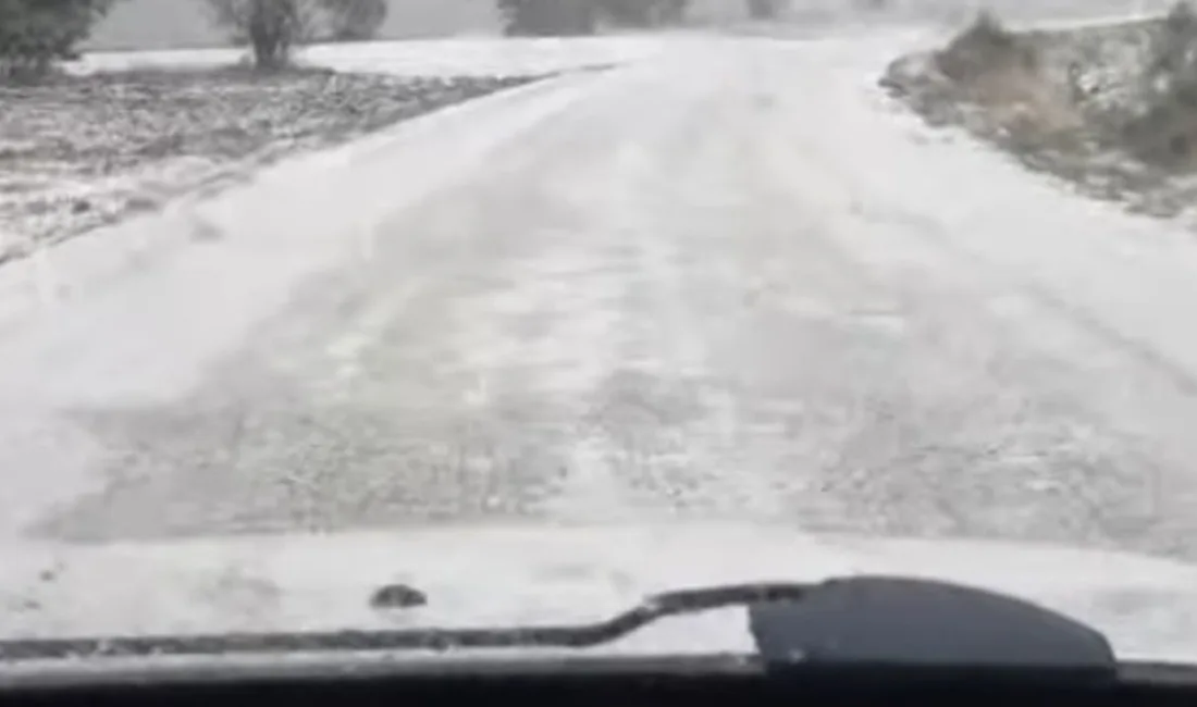 Yozgat’ın Araplı Beldesi, Yılın İlk Karıyla Beyaza Bürünerek Kış Mevsiminin