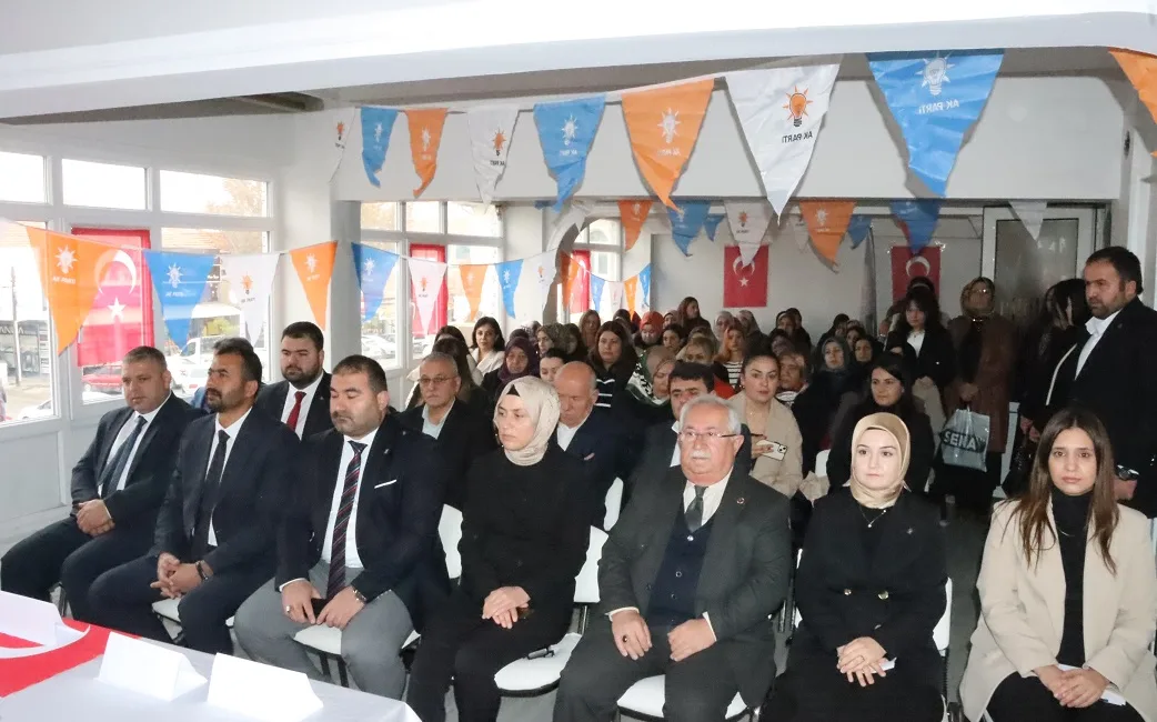 AK Parti Yerköy Kadın Kolları Kongresi’nde Merve Gül Kılıç yeniden