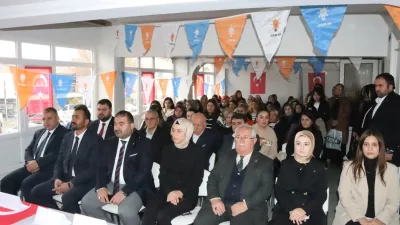 AK Parti Yerköy Kadın Kolları Kongresi’nde Merve Gül Kılıç yeniden