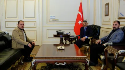 Çiçekdağı MHP İlçe Başkanı Mustafa Kılıçay, Yozgat Valisi Mehmet Ali