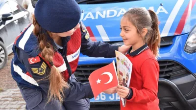 Yozgat İl Jandarma Komutanlığı, Dünya Çocuk Hakları Günü kapsamında düzenlediği