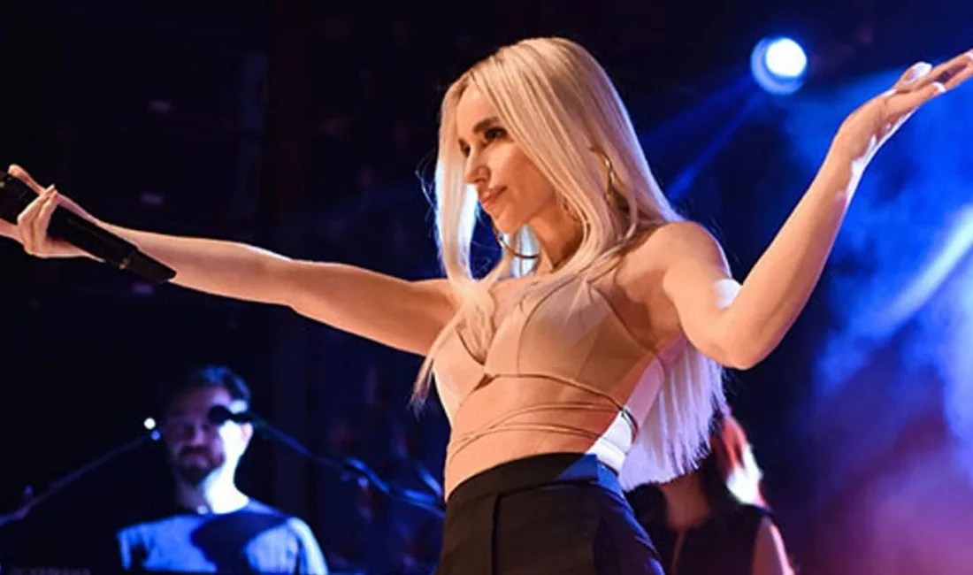 Türk pop müziğinin en sevilen isimlerinden Gülşen, müzik kariyerinde yeni