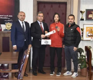 Yerköylü İrem Örül, Avrupa Yıldızlar Taekwondo Şampiyonası’nda Bronz Madalya Kazanarak