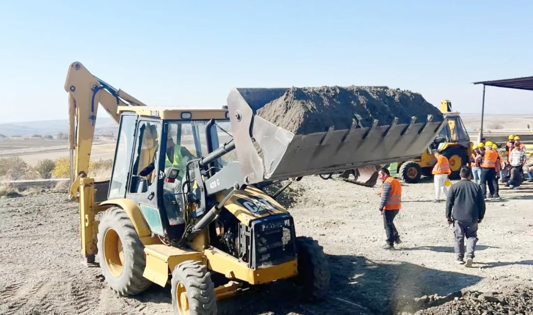 Yozgat İl Milli Eğitim Müdürü İsmail Altınkaynak, iş makineleri uygulama