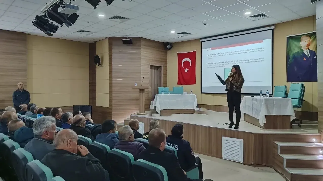 Yozgat Valiliği koordinesinde düzenlenen eğitim programlarında, afet yönetimi ve sıfır