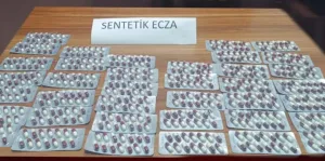 Yerköy'de narkotik ekipleri tarafından düzenlenen operasyonda, Ankara'dan getirilen 532 adet