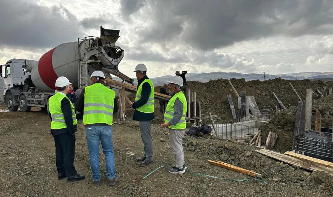 Yozgat Bozok OSB’de leblebi imalatı yapacak fabrikanın temelleri atıldı. İlimizin