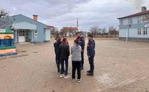 Boğazlıyan, Çekerek, Kadışehri, Şefaatli, Yenifakılı ve Yerköy ilçelerinde jandarma ekipleri,