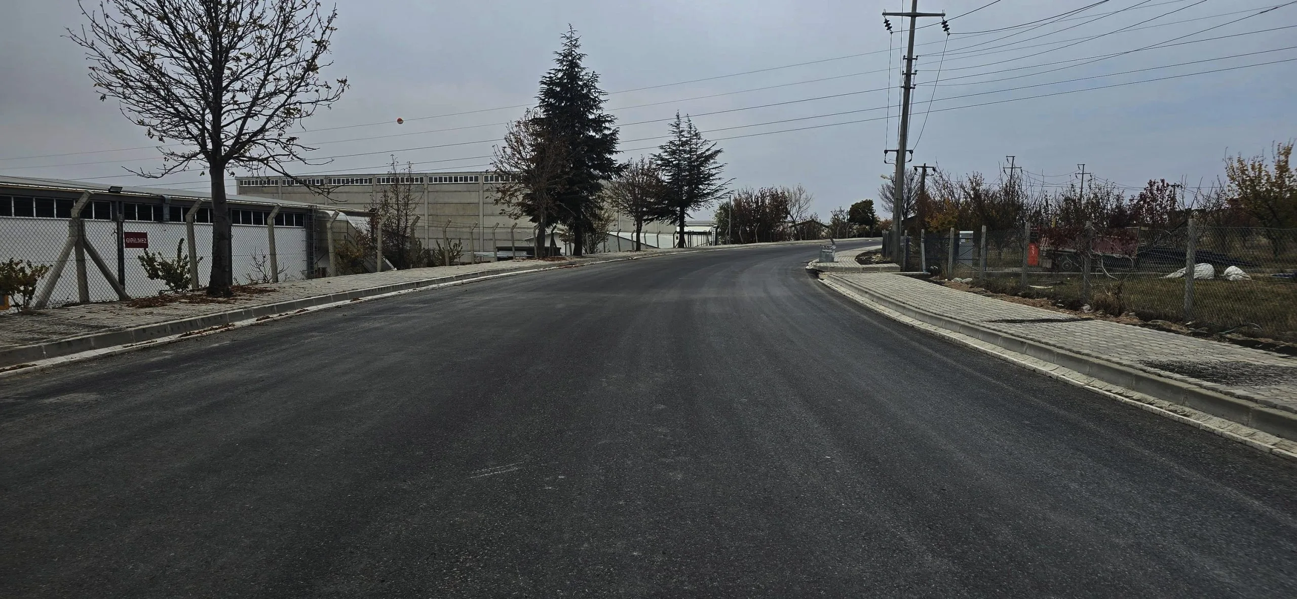 Vali Mehmet Ali Özkan, Yozgat Organize Sanayi Bölgesi’nde yürütülen altyapı