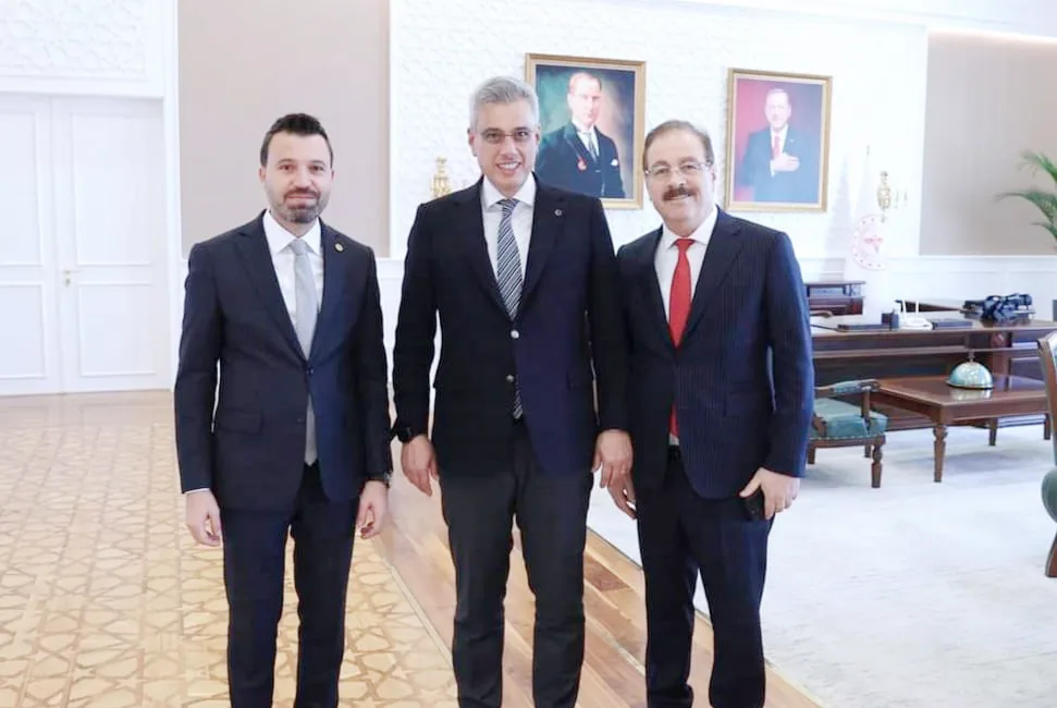 Yozgat’ın Sağlık Talepleri Bakan Memişoğlu’na İletildi AK Parti Yozgat Milletvekilleri Abdulkadir Akgül ve Süleyman Şahan, Sağlık