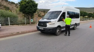 Yozgat Valiliği, öğrencilerin okula güvenli ulaşımını sağlamak için trafik ekiplerinin