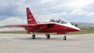 HÜRJET'in ikinci prototipi başarıyla uçtu, TUSAŞ Genel Müdürü Mehmet Demiroğlu,