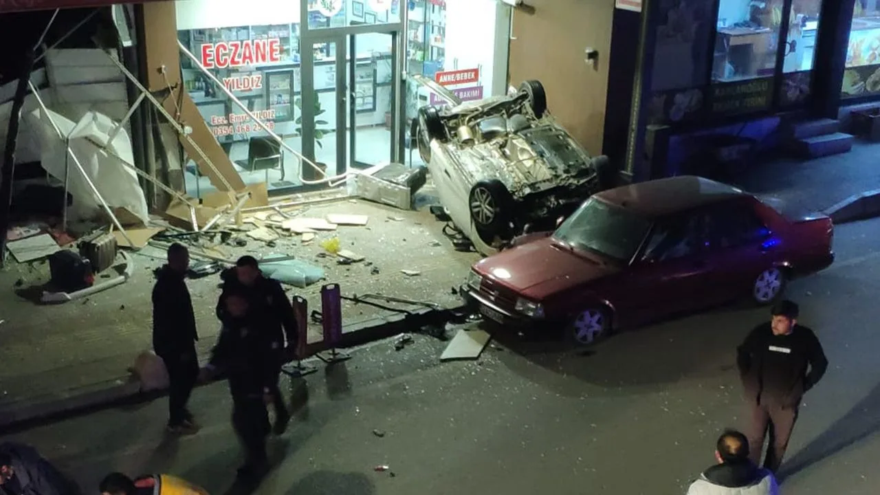 Yozgat’ın Çekerek ilçesinde alkollü olduğu iddia edilen sürücü, hızlı araç